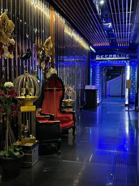 Serviced Suites At Platinum Klcc Kuala Lumpur Apartment